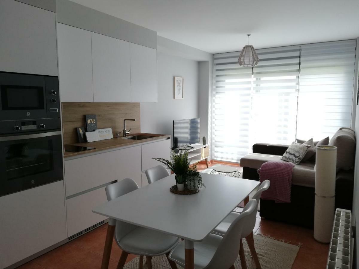 Ferienwohnung Avenida Da Ponte Apartamento A Illa de Arousa Exterior foto